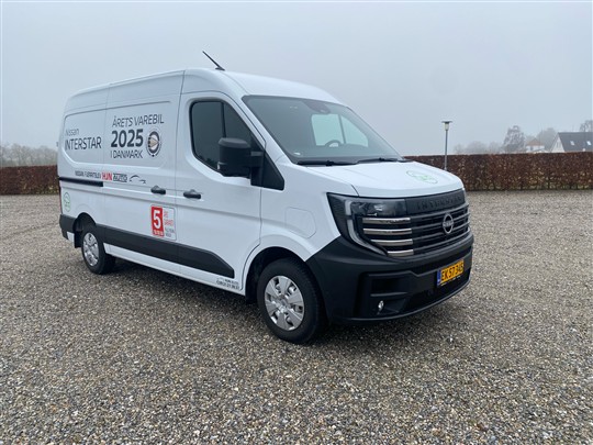Nissan Interstar L2H2 EL Tekna 141HK Van Aut.