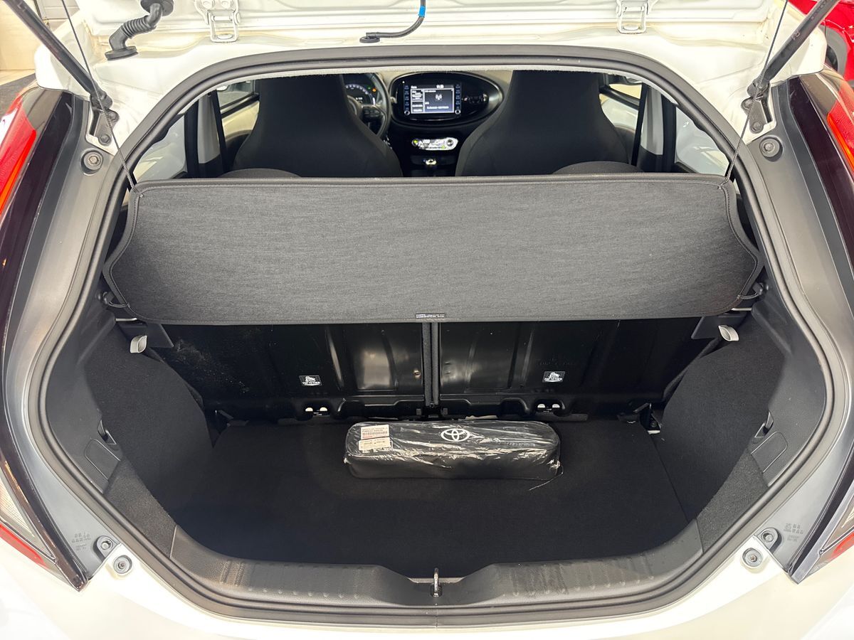 Billede af Toyota Aygo X 1,0 VVT-I Active 72HK 5d
