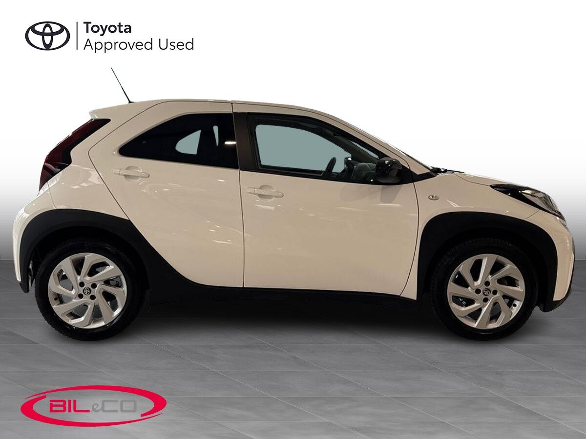 Billede af Toyota Aygo X 1,0 VVT-I Active 72HK 5d