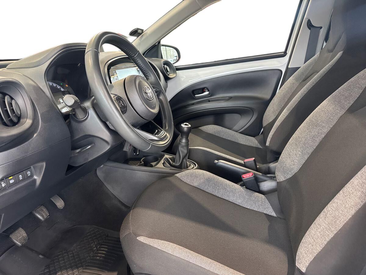 Billede af Toyota Aygo X 1,0 VVT-I Active 72HK 5d