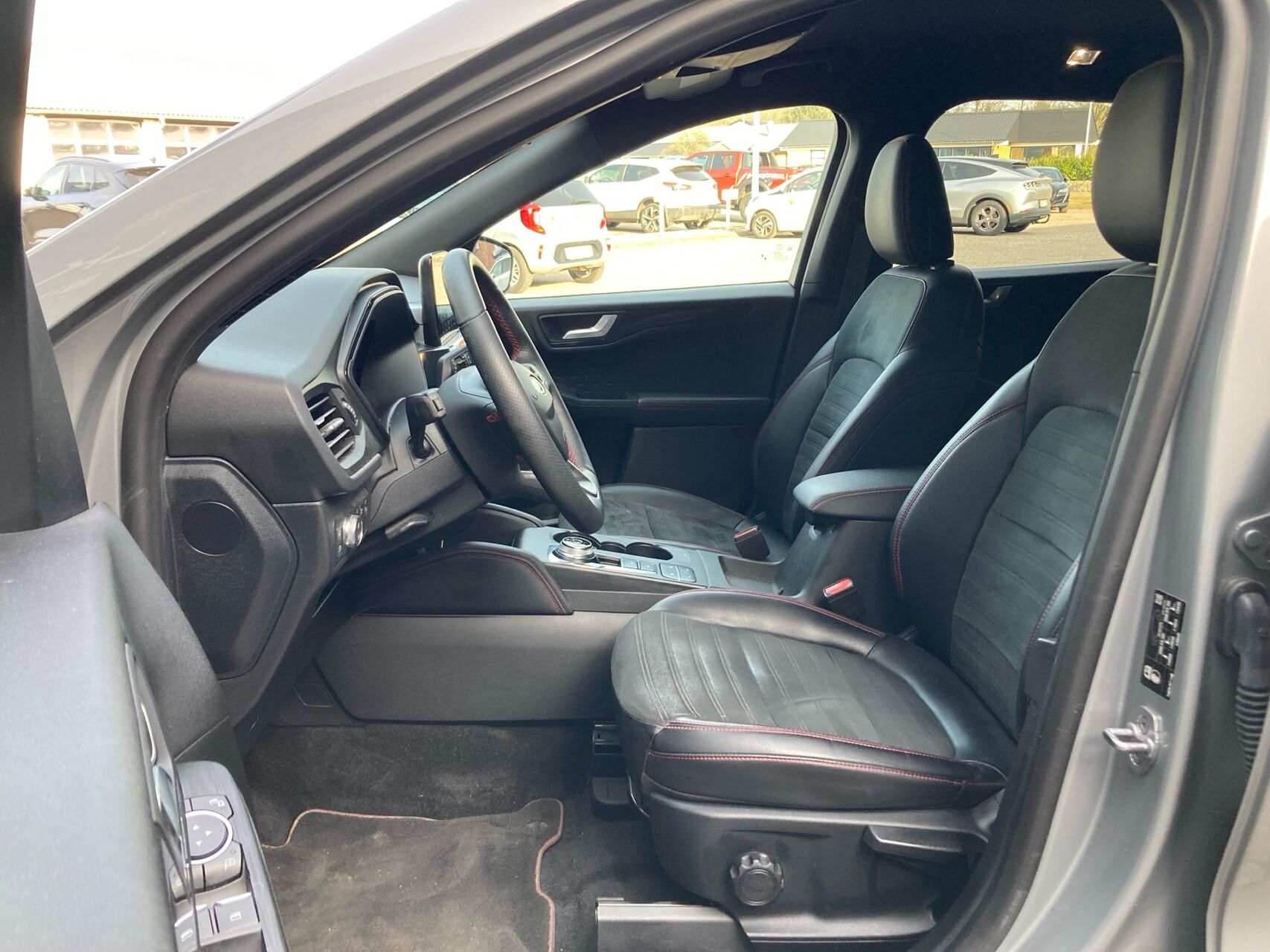 Billede af Ford Kuga 2,5 Plugin-hybrid ST-Line X CVT 225HK 5d Trinl. Gear