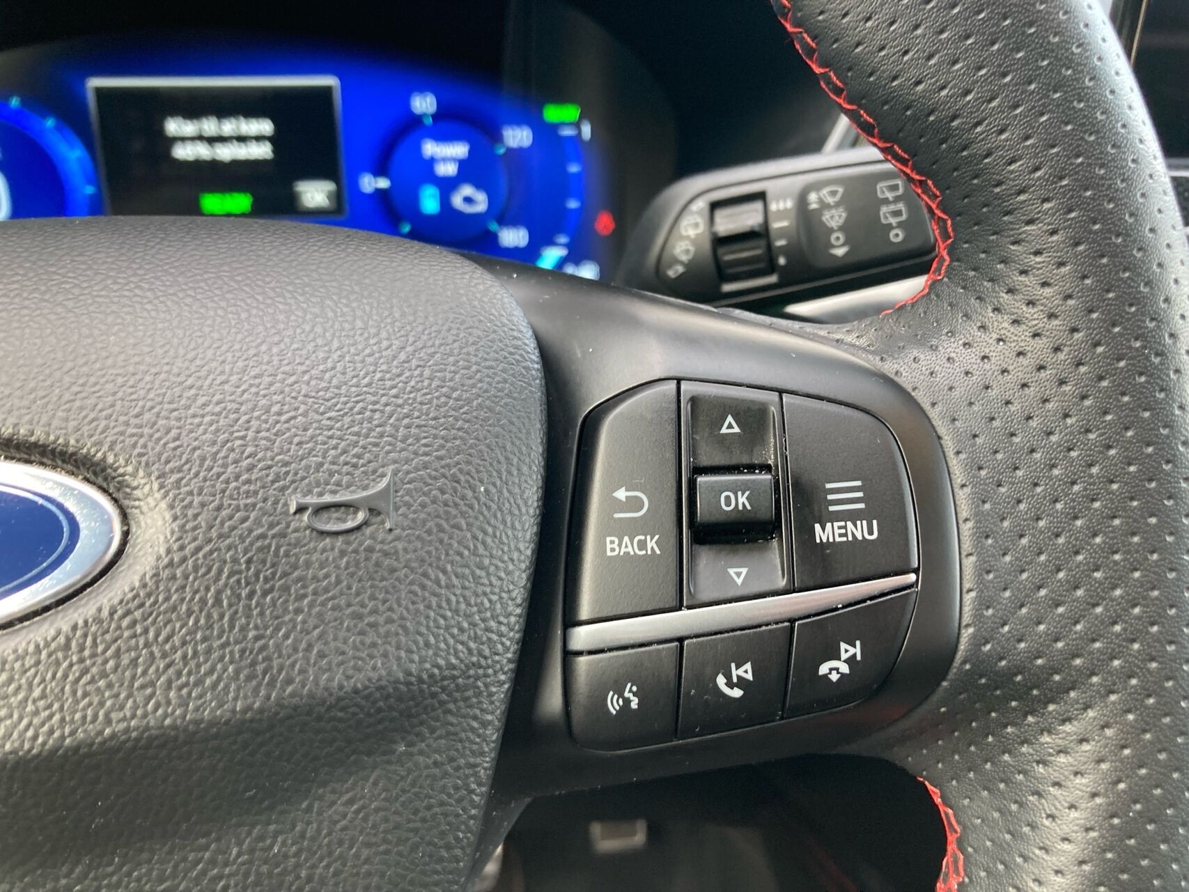 Billede af Ford Kuga 2,5 Plugin-hybrid ST-Line X CVT 225HK 5d Trinl. Gear