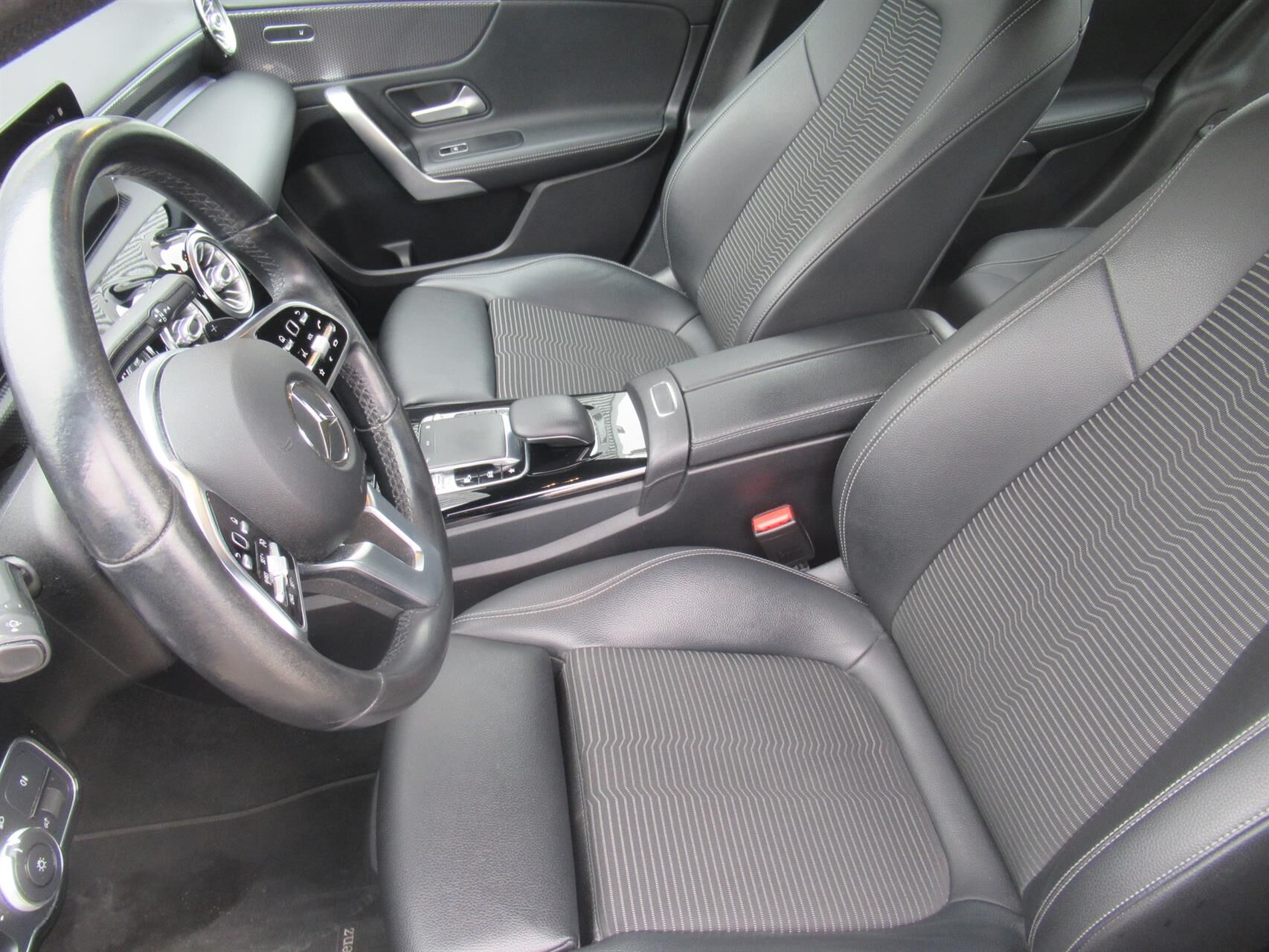 Billede af Mercedes-Benz A220 d 2,0 D Advantage 8G-DCT 190HK 8g Aut.