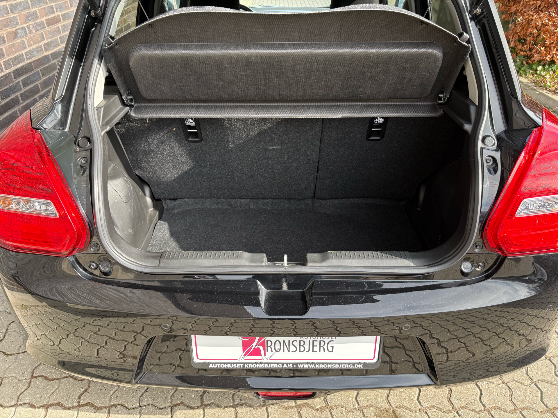 Billede af Suzuki Swift 1,2 Dualjet  Mild hybrid Exclusive AEB CVT 83HK 5d Trinl. Gear