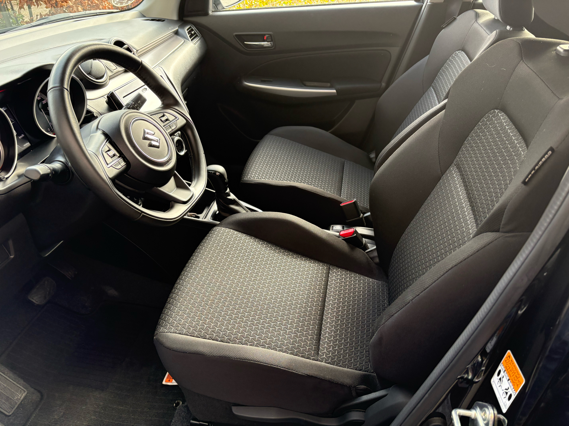 Billede af Suzuki Swift 1,2 Dualjet  Mild hybrid Exclusive AEB CVT 83HK 5d Trinl. Gear