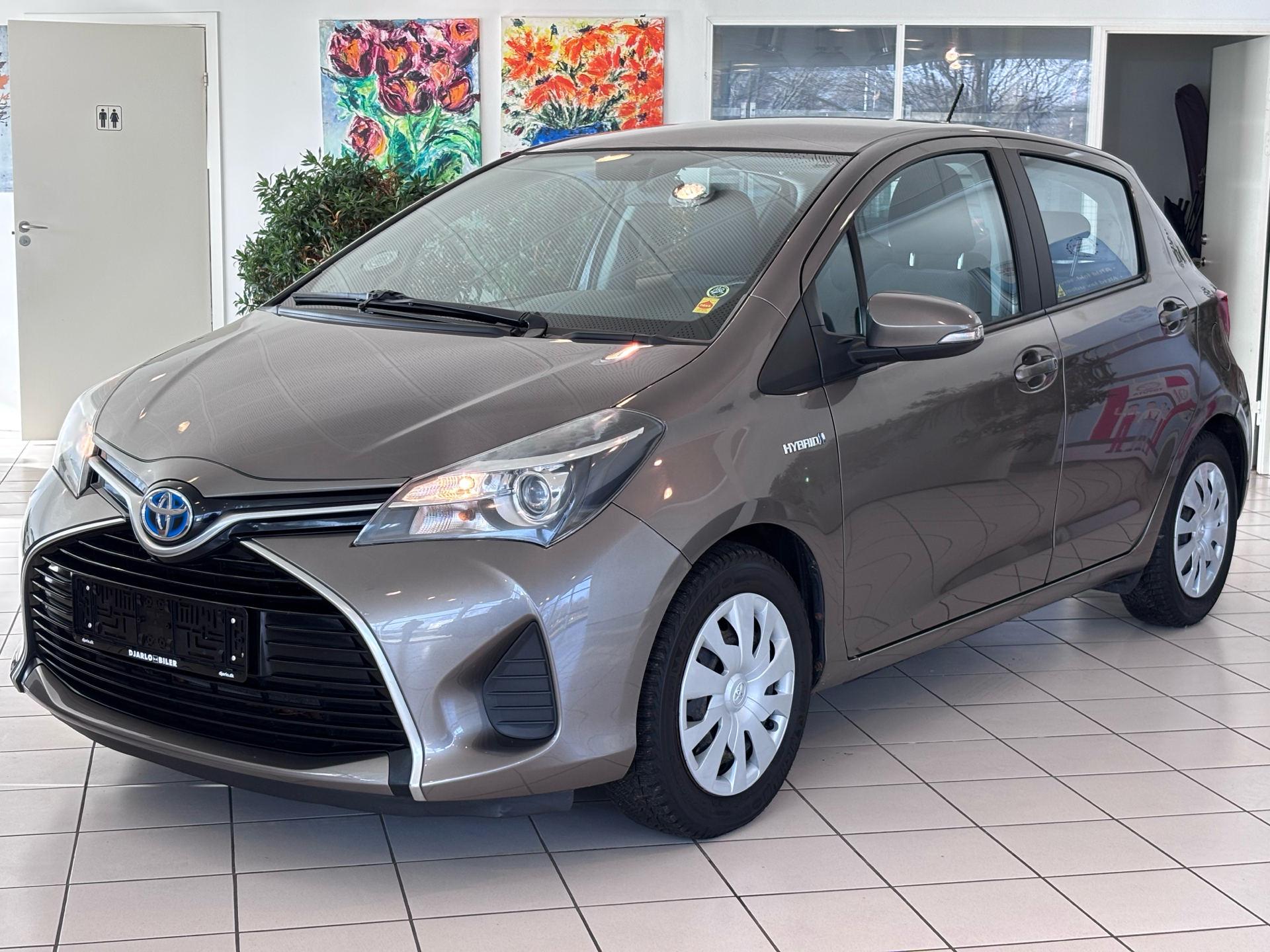 Billede af Toyota Yaris 1,5 Hybrid H2 E-CVT 100HK 5d Trinl. Gear