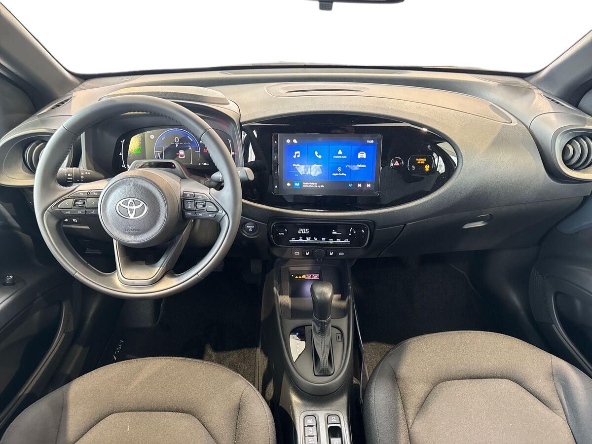 Billede af Toyota Aygo X 1,5 Hybrid Play Comfort CVT 116HK 5d Aut.