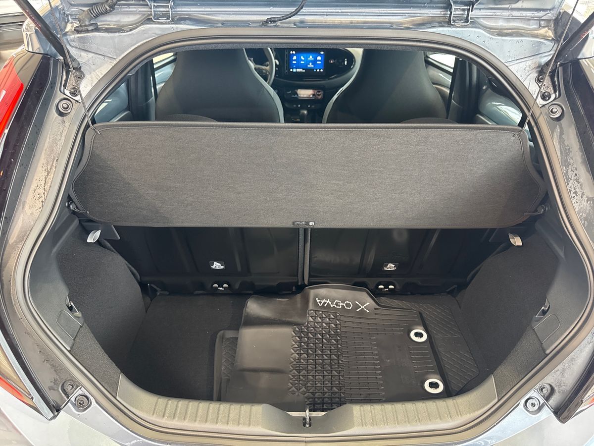 Billede af Toyota Aygo X 1,5 Hybrid Play Comfort CVT 116HK 5d Aut.