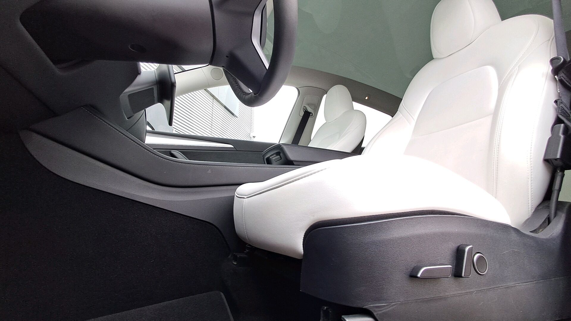 Billede af Tesla Model Y EL RWD 299HK 5d Aut.