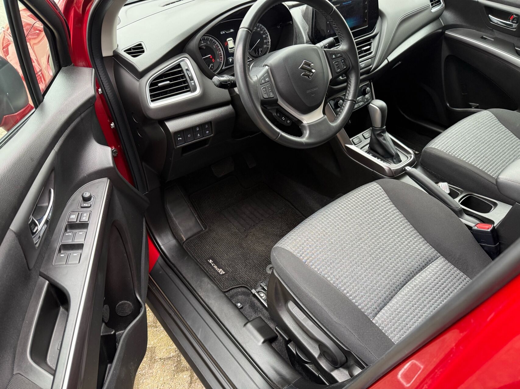 Billede af Suzuki S-Cross 1,4 Boosterjet  Mild hybrid Active Hybrid 129HK 5d 6g Aut.