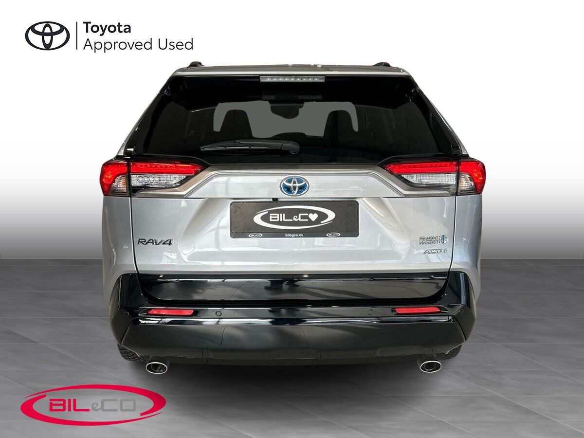 Billede af Toyota RAV4 Plug-in 2,5 Plugin-hybrid Active Business Comfort AWD 306HK 5d 6g Aut.