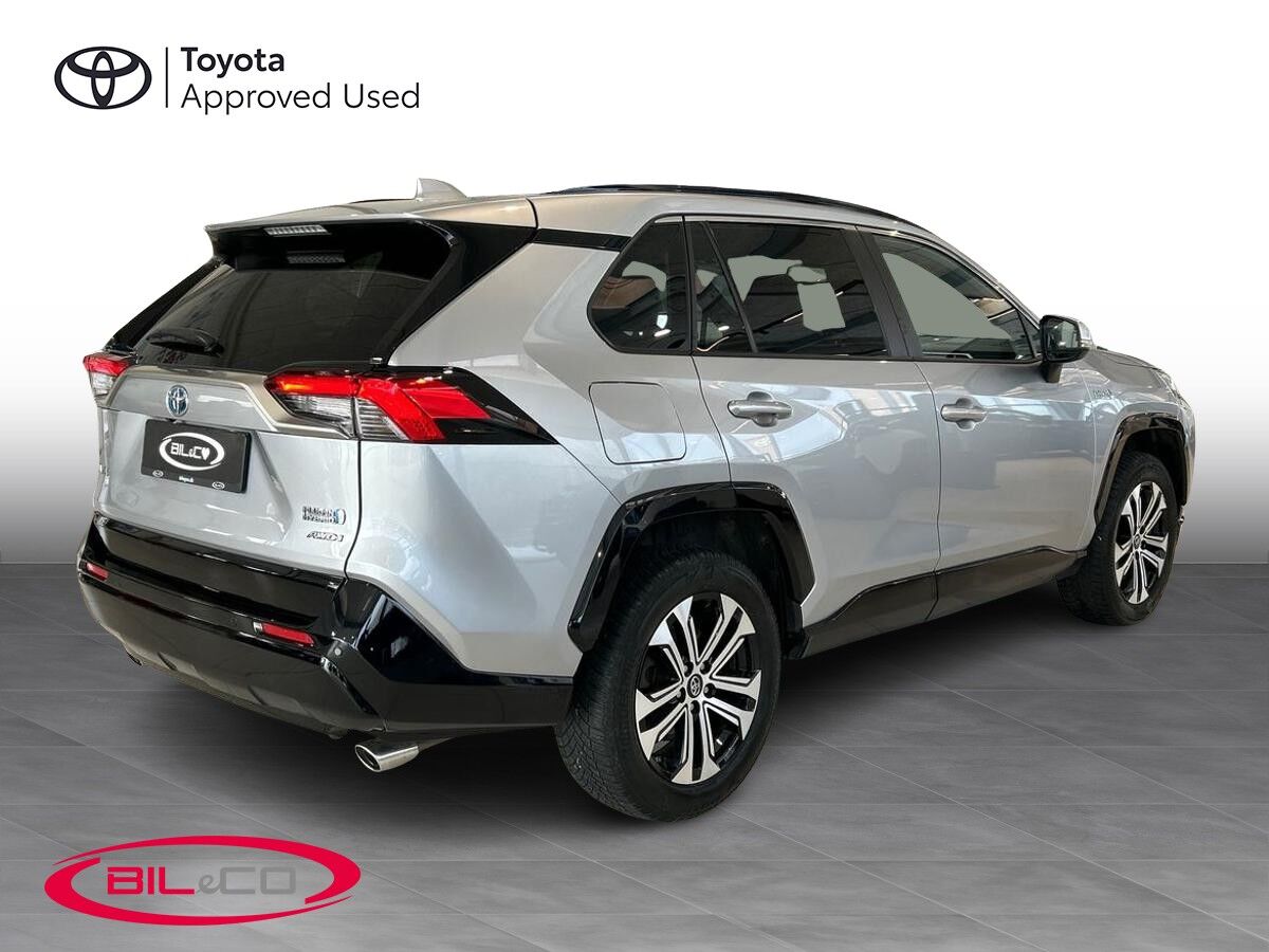 Billede af Toyota RAV4 Plug-in 2,5 Plugin-hybrid Active Business Comfort AWD 306HK 5d 6g Aut.