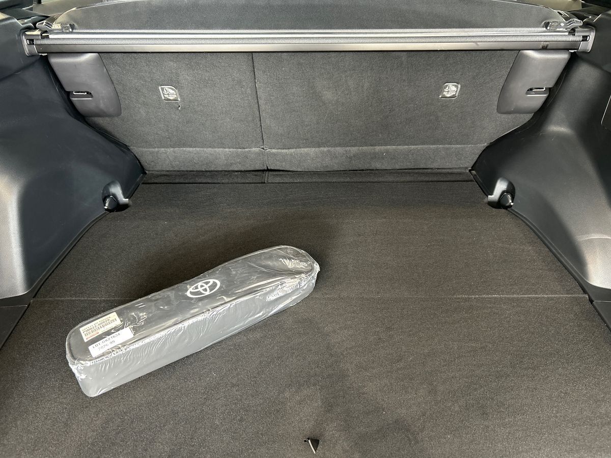 Billede af Toyota RAV4 Plug-in 2,5 Plugin-hybrid Active Business Comfort AWD 306HK 5d 6g Aut.