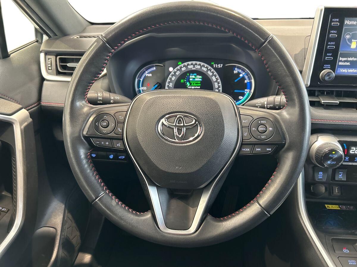Billede af Toyota RAV4 Plug-in 2,5 Plugin-hybrid Active Business Comfort AWD 306HK 5d 6g Aut.