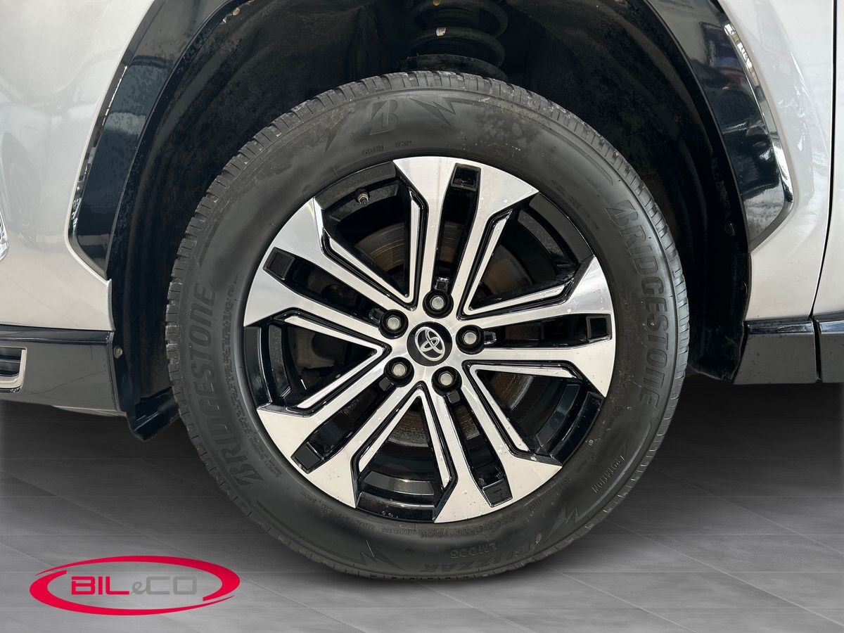 Billede af Toyota RAV4 Plug-in 2,5 Plugin-hybrid Active Business Comfort AWD 306HK 5d 6g Aut.