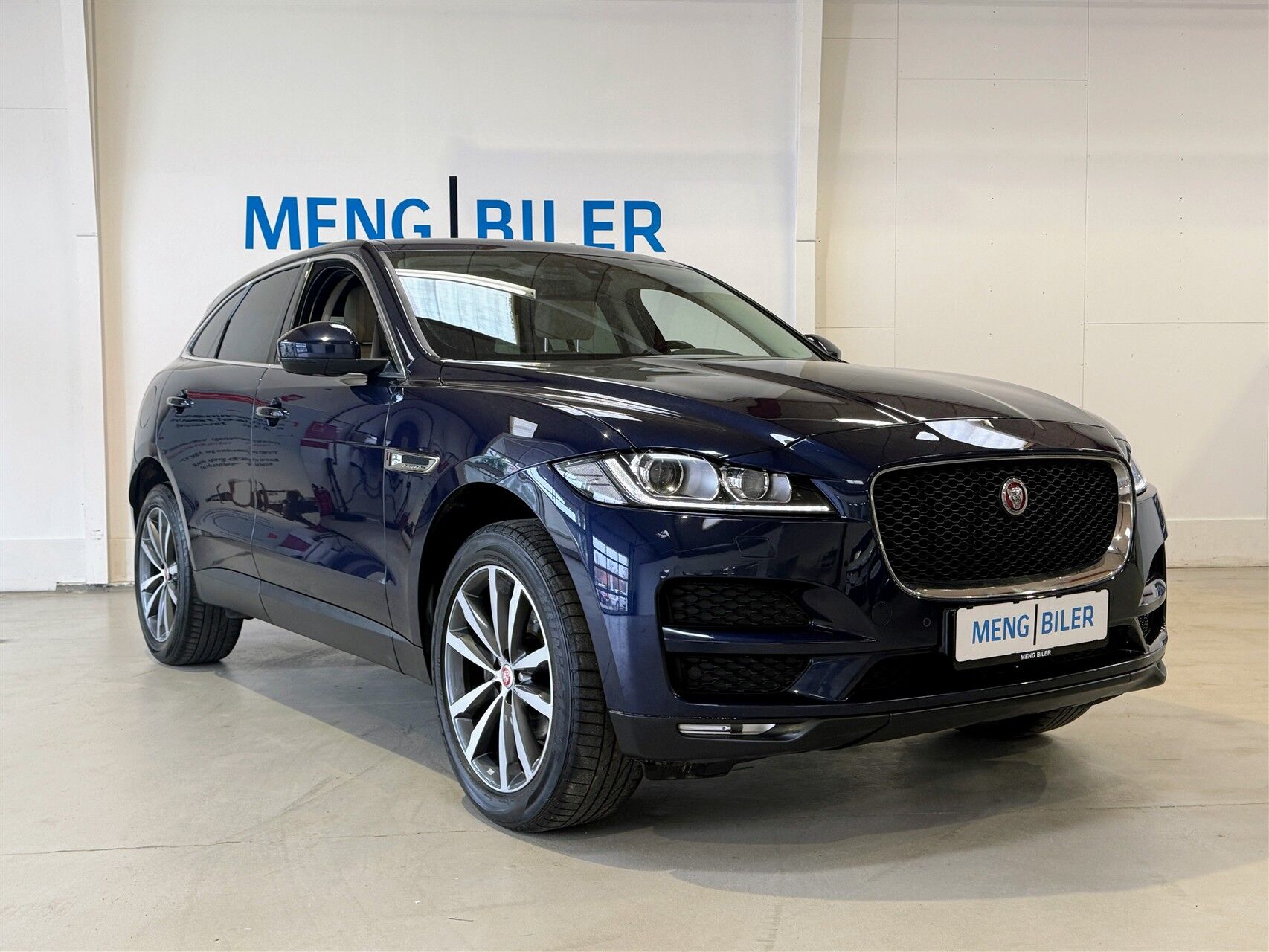 Billede af Jaguar F-PACE 2,0 D R-Sport AWD 180HK 5d 8g Aut.