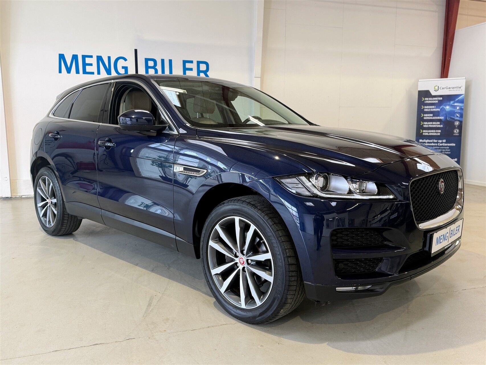 Billede af Jaguar F-PACE 2,0 D R-Sport AWD 180HK 5d 8g Aut.