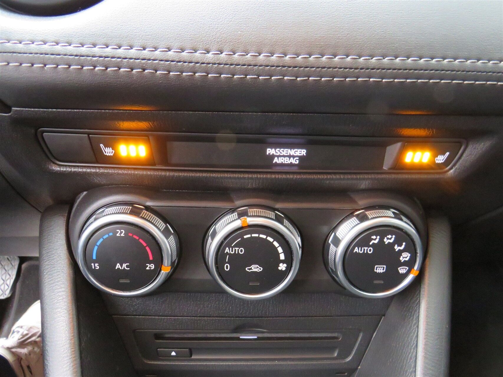 Billede af Mazda CX-3 2,0 Skyactiv-G Vision 121HK 5d 6g