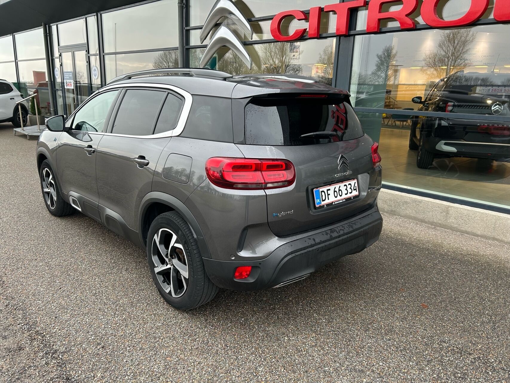 Billede af Citroën C5 Aircross 1,6 Plugin-hybrid Iconic Black Edition EAT8 225HK 5d 8g Aut.