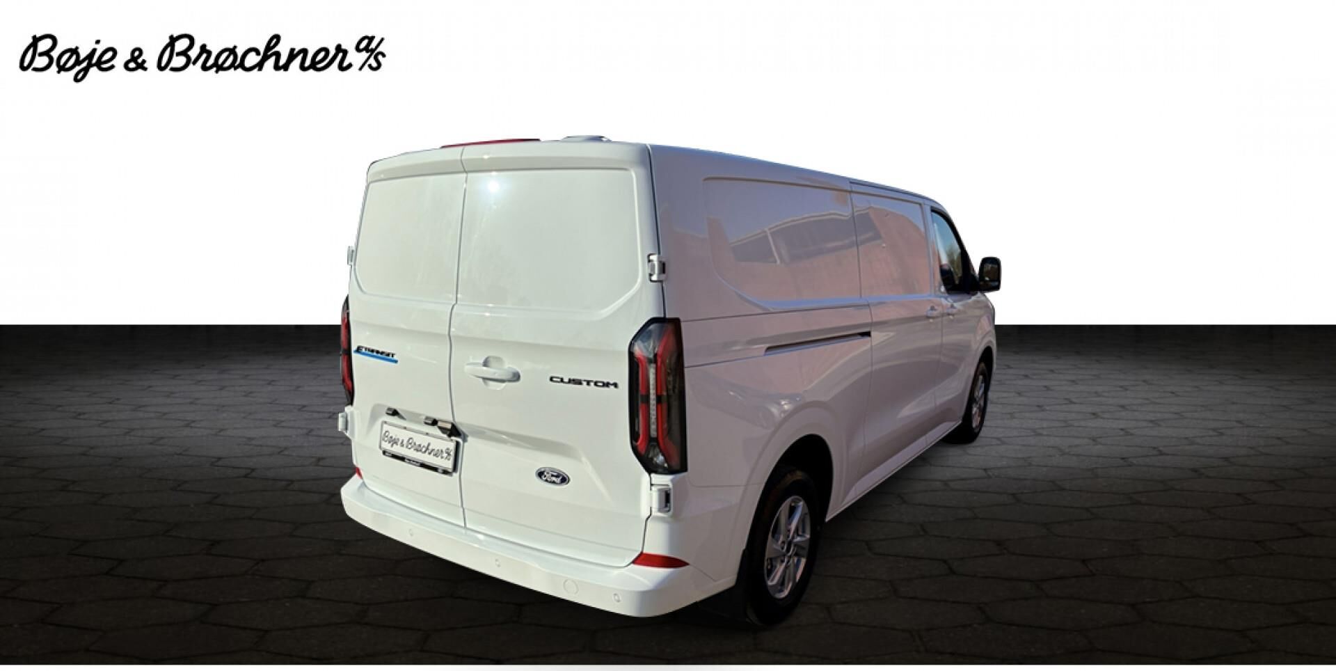 Billede af Ford E-Transit Custom 340 L2H1 EL Limited 136HK Van Aut.