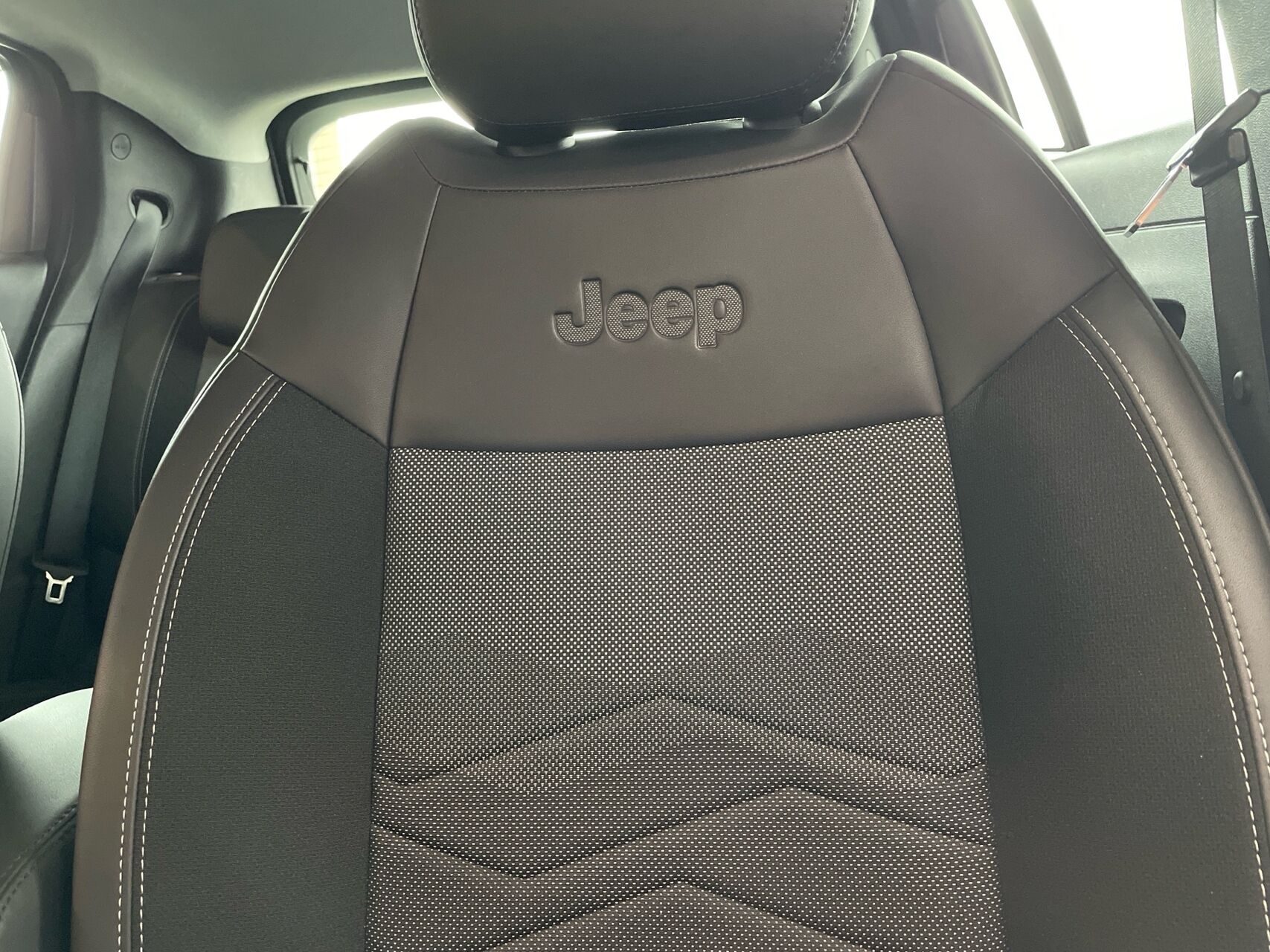 Billede af Jeep Avenger EL Altitude 156HK 5d Aut.