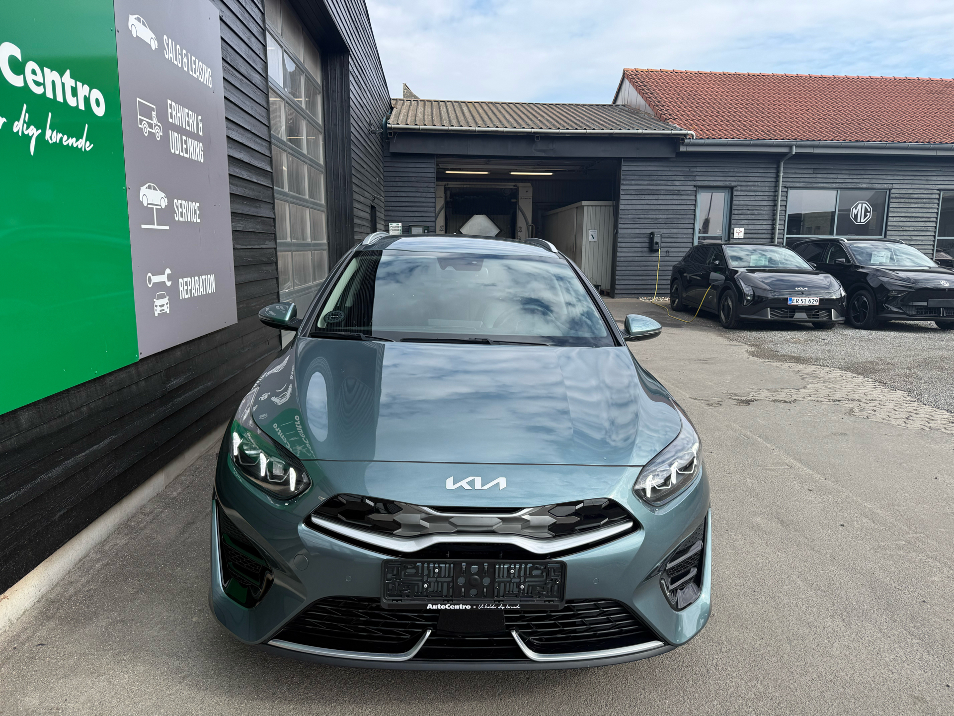 Billede af Kia Ceed SW 1,6 GDI PHEV  Plugin-hybrid Upgrade DCT 141HK Stc 6g Aut.