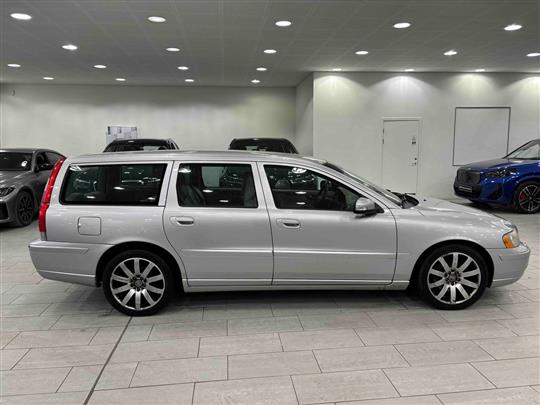Volvo V70 2,4 140HK Stc Aut.