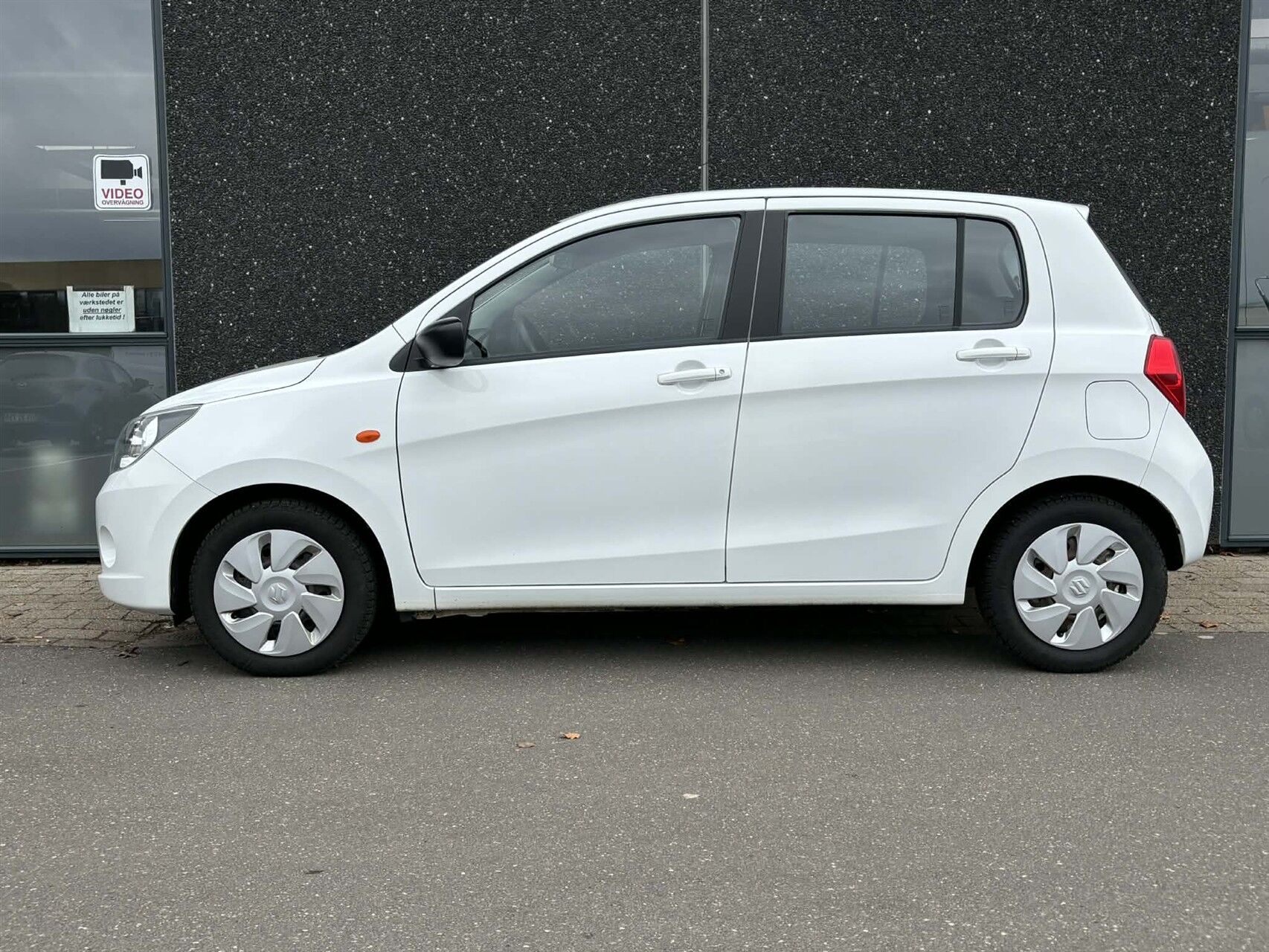 Billede af Suzuki Celerio 1,0 Dualjet 12V Club KUP 68HK 5d
