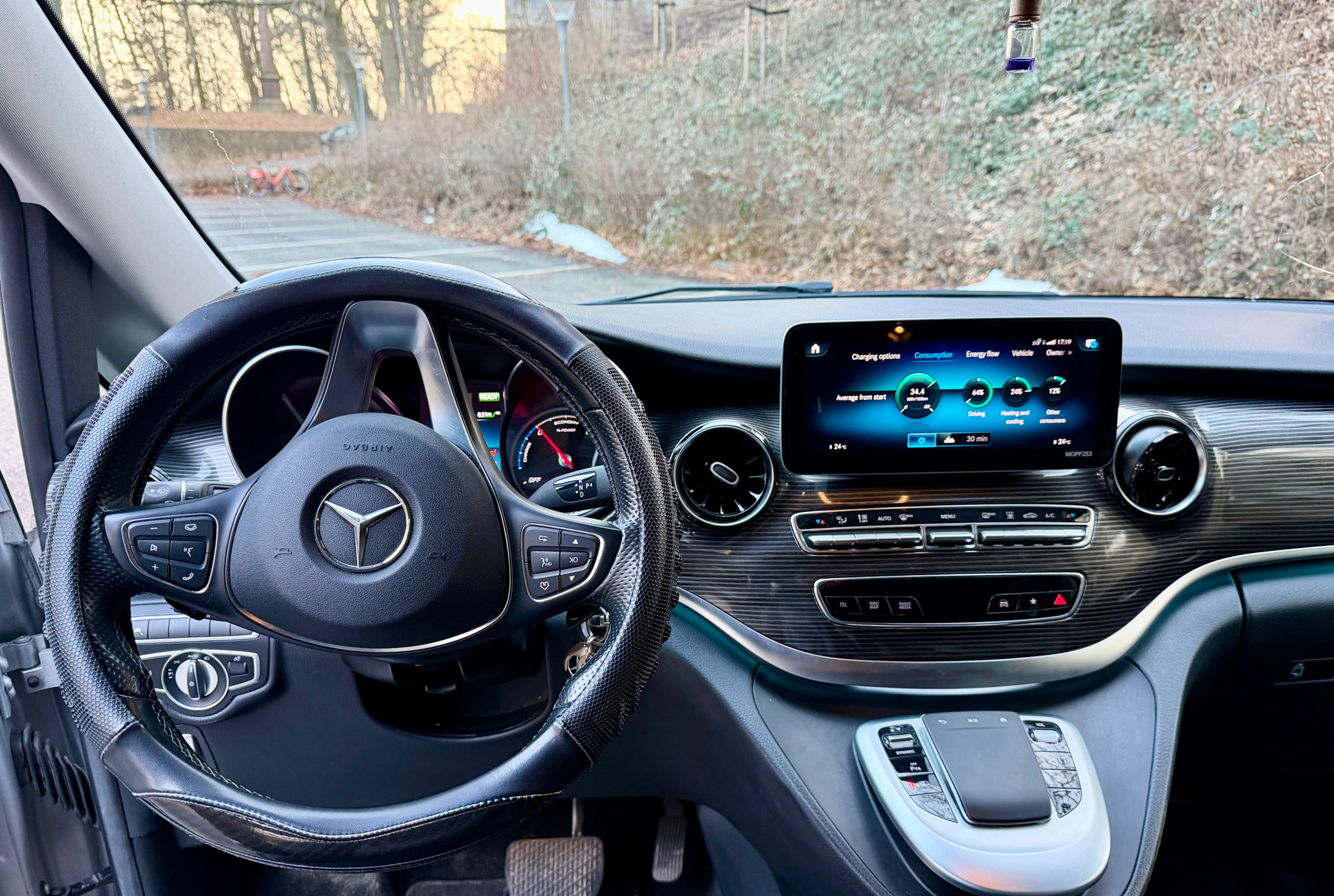 Billede af Mercedes-Benz EQV 300 Lang EL Avantgarde 204HK Aut.