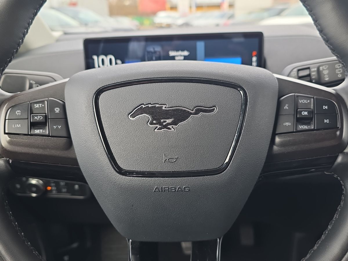 Billede af Ford Mustang Mach-E EL SR 269HK 5d Aut.