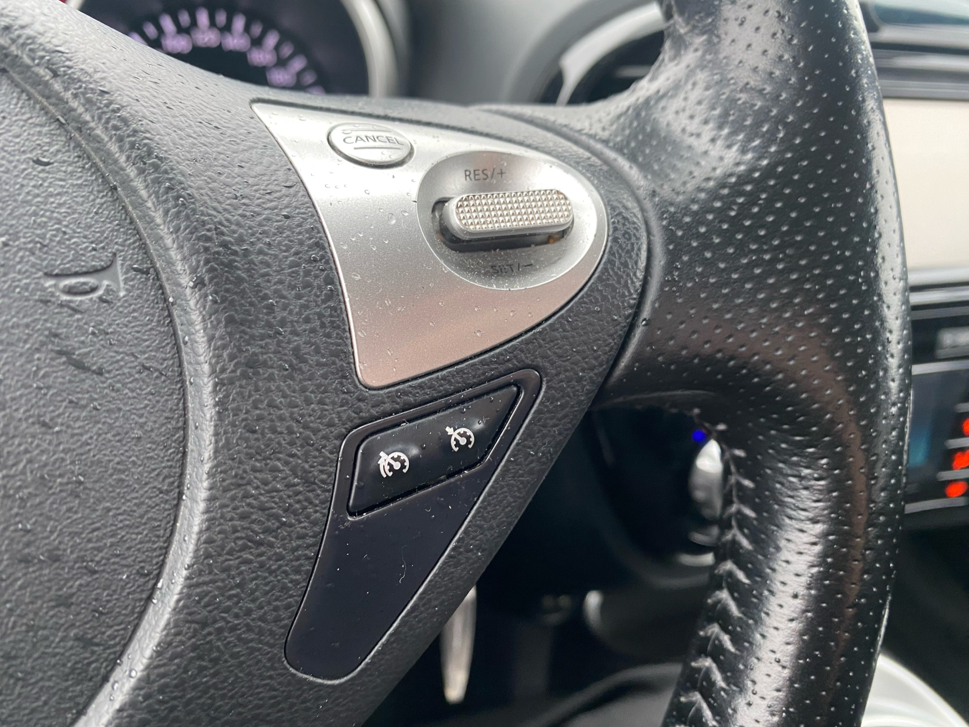 Billede af Nissan Juke 1,2 Dig-T Acenta 4x2 115HK 5d 6g