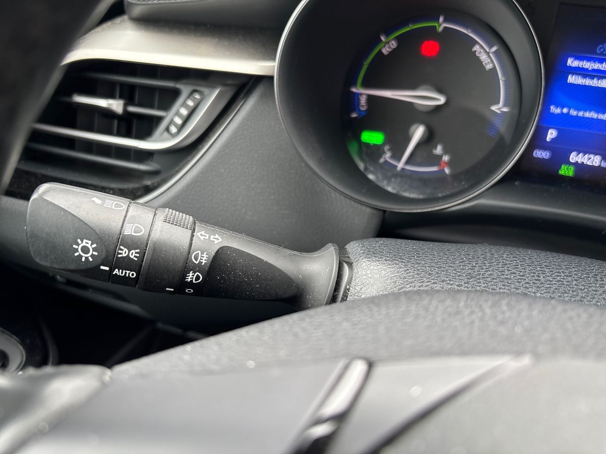 Billede af Toyota C-HR 1,8 Hybrid C-LUB Multidrive S 122HK 5d Aut.