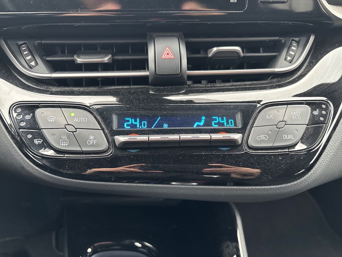 Billede af Toyota C-HR 1,8 Hybrid C-LUB Multidrive S 122HK 5d Aut.