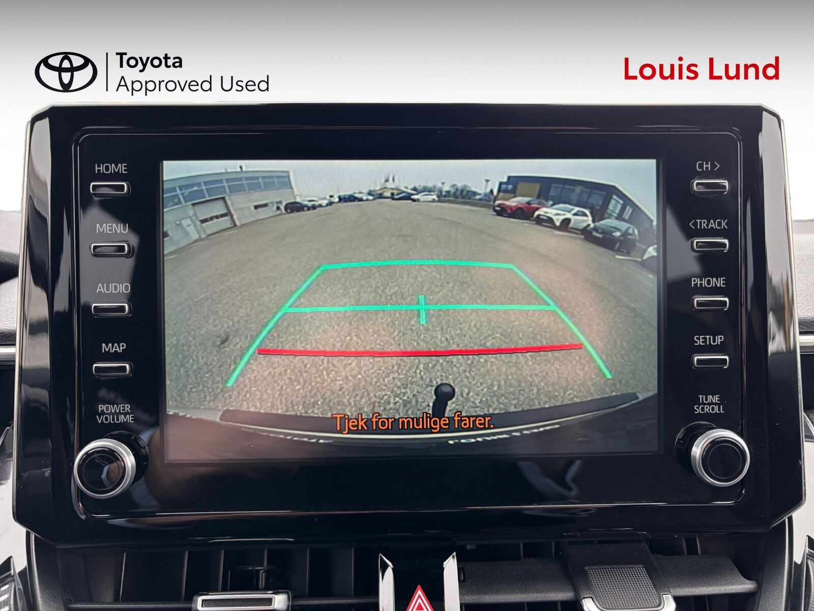 Billede af Toyota Corolla Touring Sports 2,0 Hybrid H3 Business Smart E-CVT 180HK Stc 6g Aut.