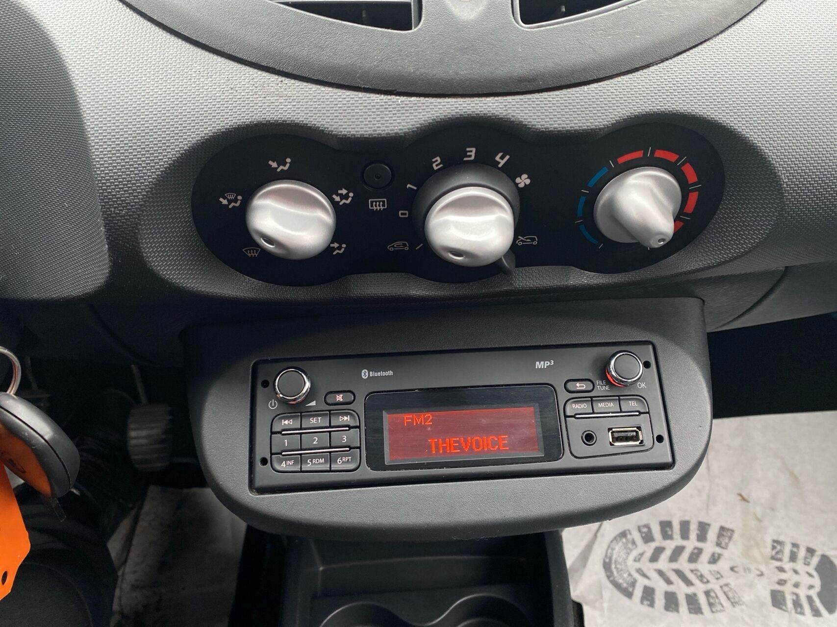 Billede af Renault Twingo 1,5 DCI Authentique 75HK 3d