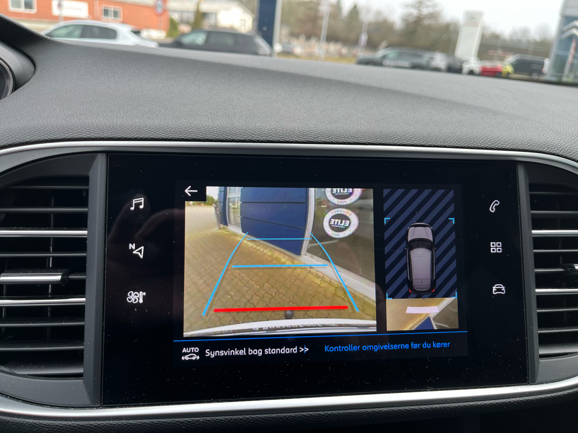 Billede af Peugeot 308 1,5 BlueHDi Edition 210+ 130HK 5d 6g