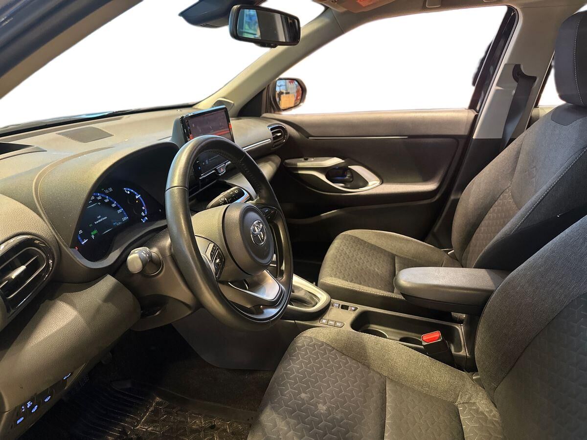 Billede af Toyota Yaris Cross 1,5 Hybrid Active Technology 116HK 5d Trinl. Gear