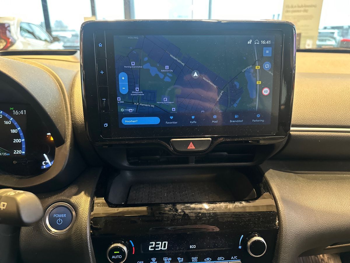 Billede af Toyota Yaris Cross 1,5 Hybrid Active Technology 116HK 5d Trinl. Gear