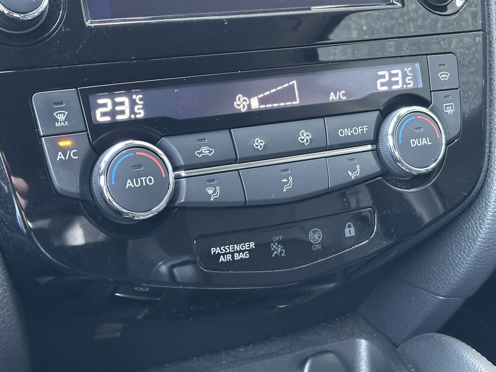 Billede af Nissan Qashqai 1,3 Dig-T Tekna DCT 160HK 5d 7g Aut.