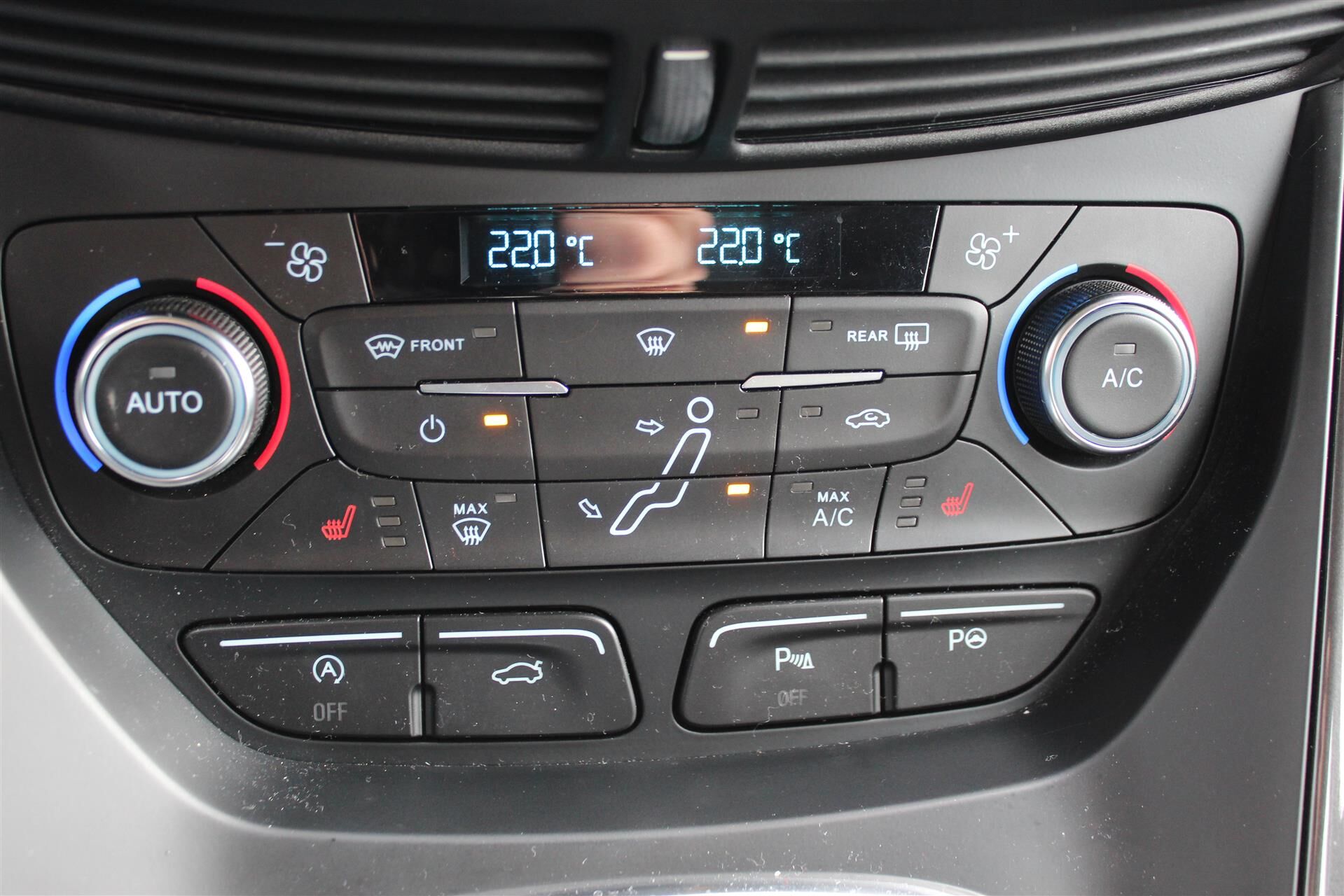 Billede af Ford C-MAX 1,0 EcoBoost Titanium 125HK 6g