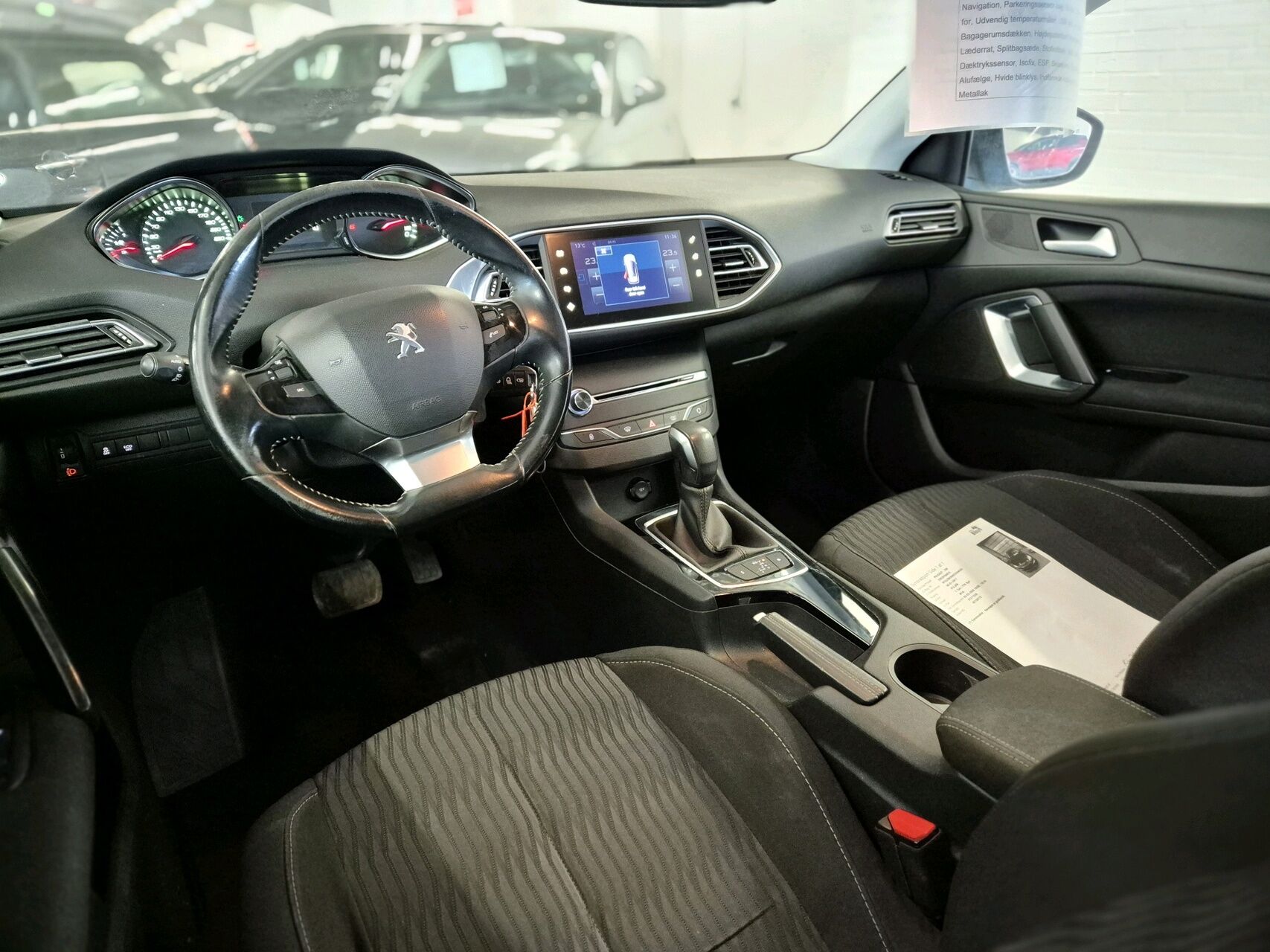 Billede af Peugeot 308 SW 1,6 BlueHDi Envy EAT6 120HK Stc 6g Aut.