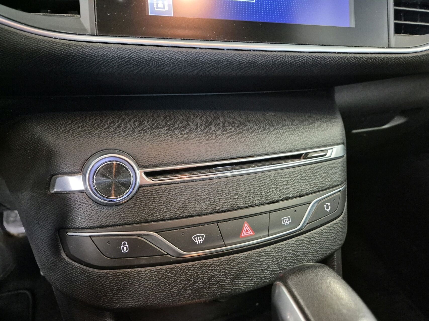 Billede af Peugeot 308 SW 1,6 BlueHDi Envy EAT6 120HK Stc 6g Aut.