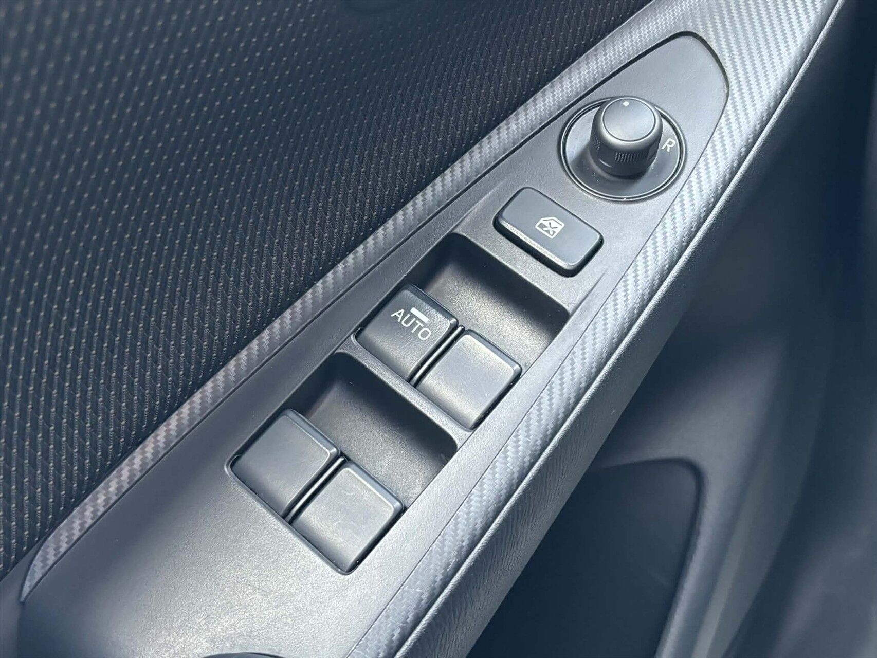 Billede af Mazda 2 1,5 Skyactiv-G Sky 90HK 5d 6g Aut.