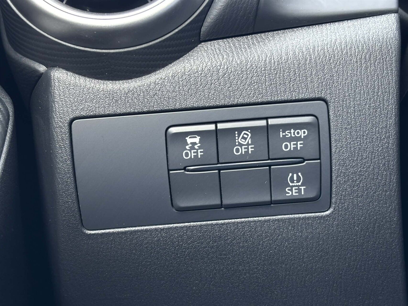 Billede af Mazda 2 1,5 Skyactiv-G Sky 90HK 5d 6g Aut.