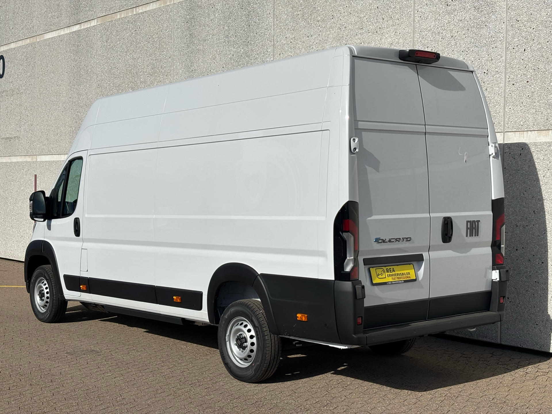 Billede af Fiat E-Ducato 42M L4H3 EL Comfort 270HK Van Aut.
