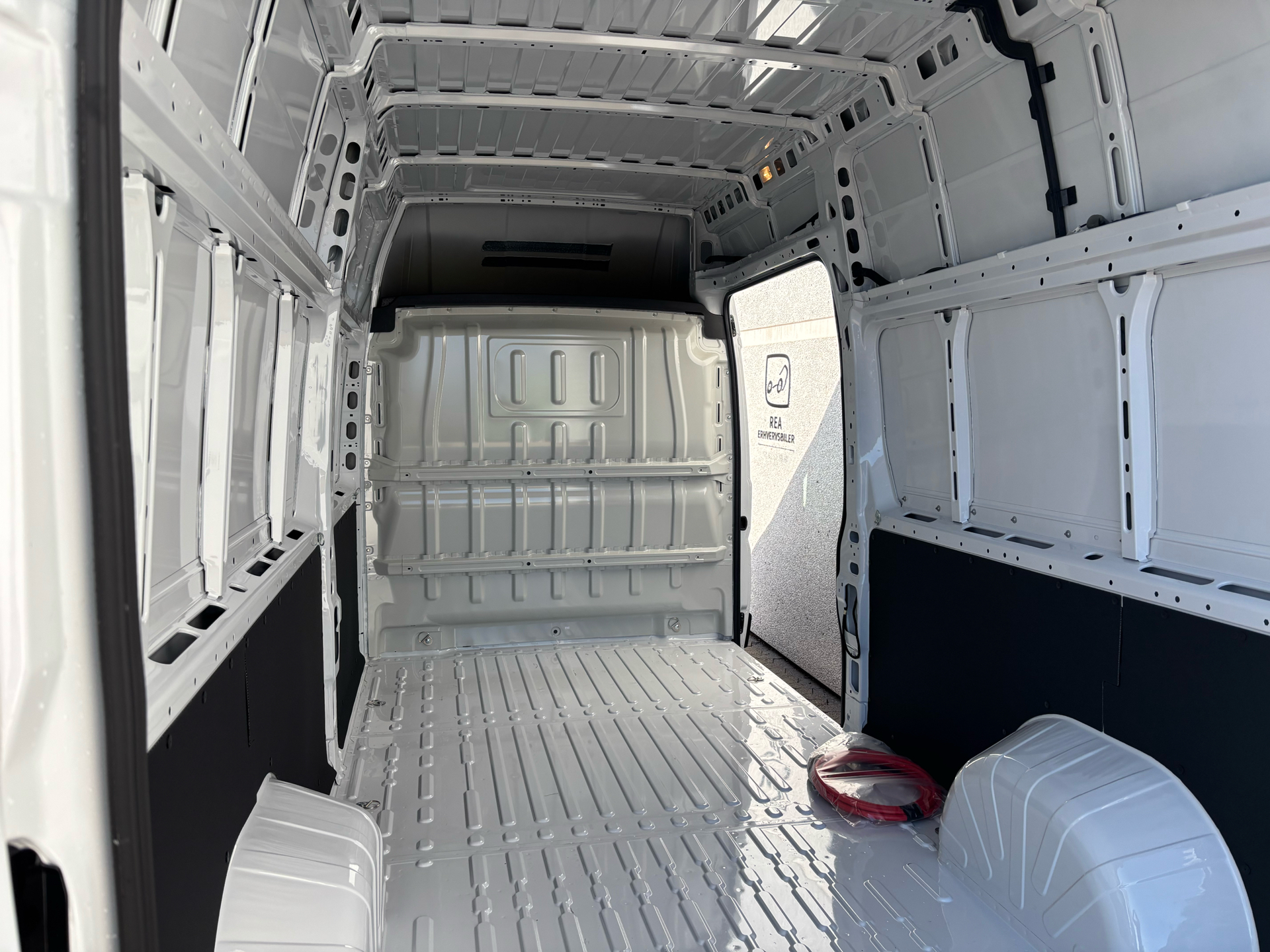 Billede af Fiat E-Ducato 42M L4H3 EL Comfort 270HK Van Aut.
