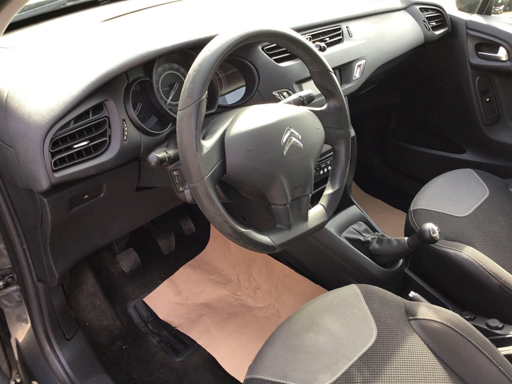 Billede af Citroën C3 1,2 VTi Attraction 82HK 5d