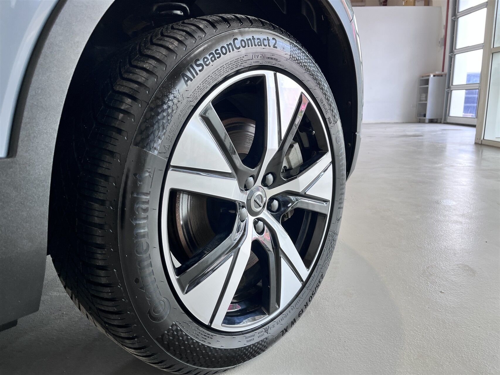 Billede af Volvo XC40 P8 Recharge Twin Pro AWD 408HK 5d Aut.