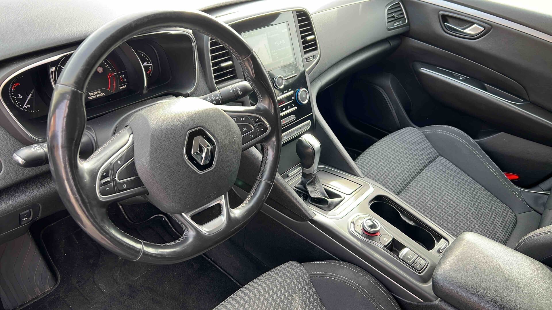 Billede af Renault Talisman Sport Tourer 2,0 DCI Zen EDC 160HK Stc 6g Aut.