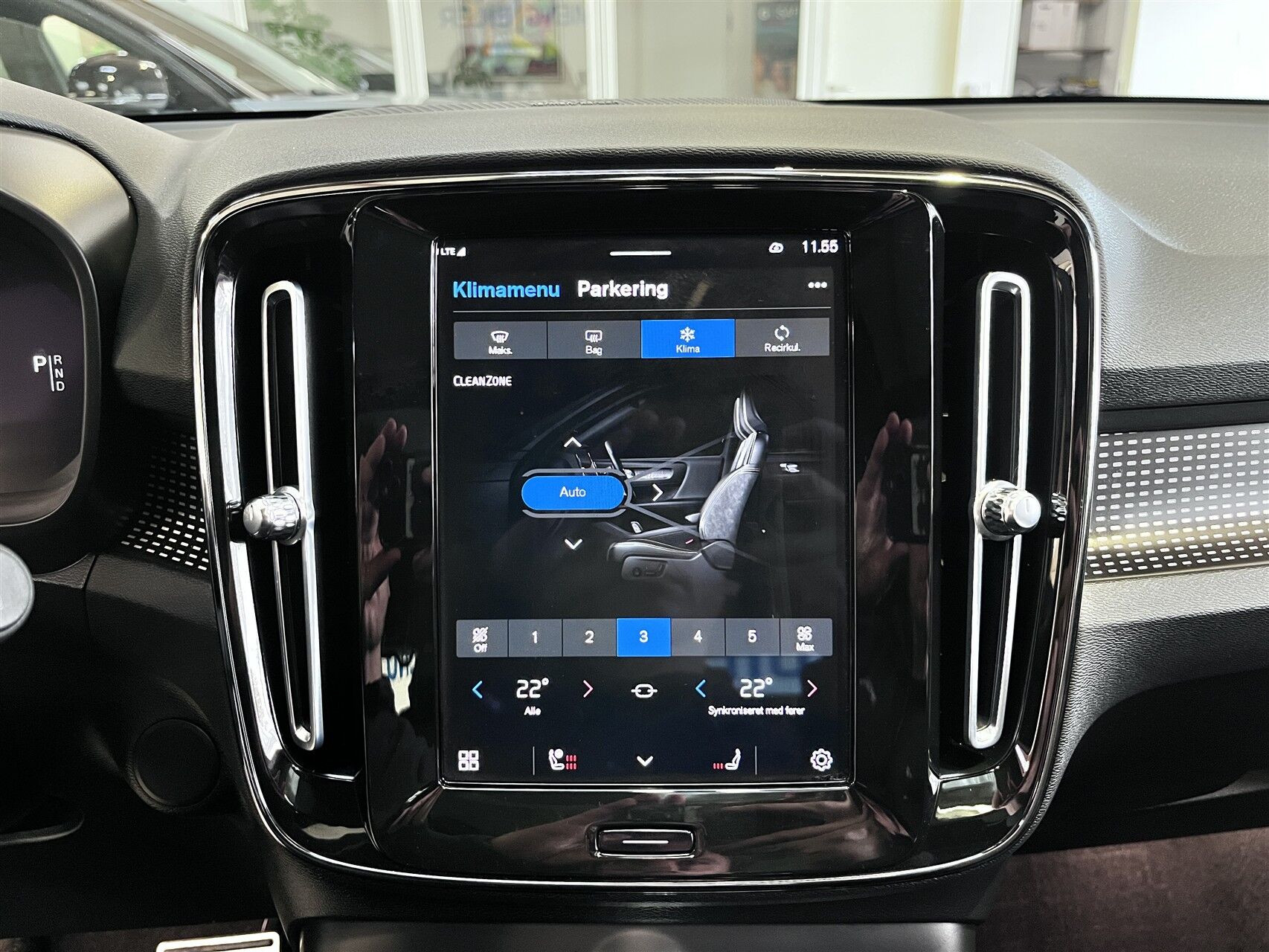 Billede af Volvo XC40 P8 Recharge Twin Pro AWD 408HK 5d Aut.